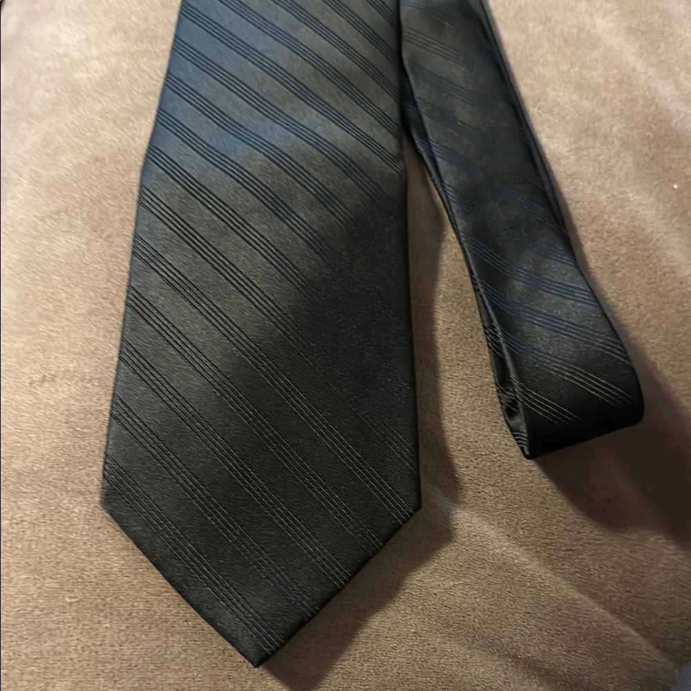 Claiborne Black Striped Tie - Picture 3 of 6